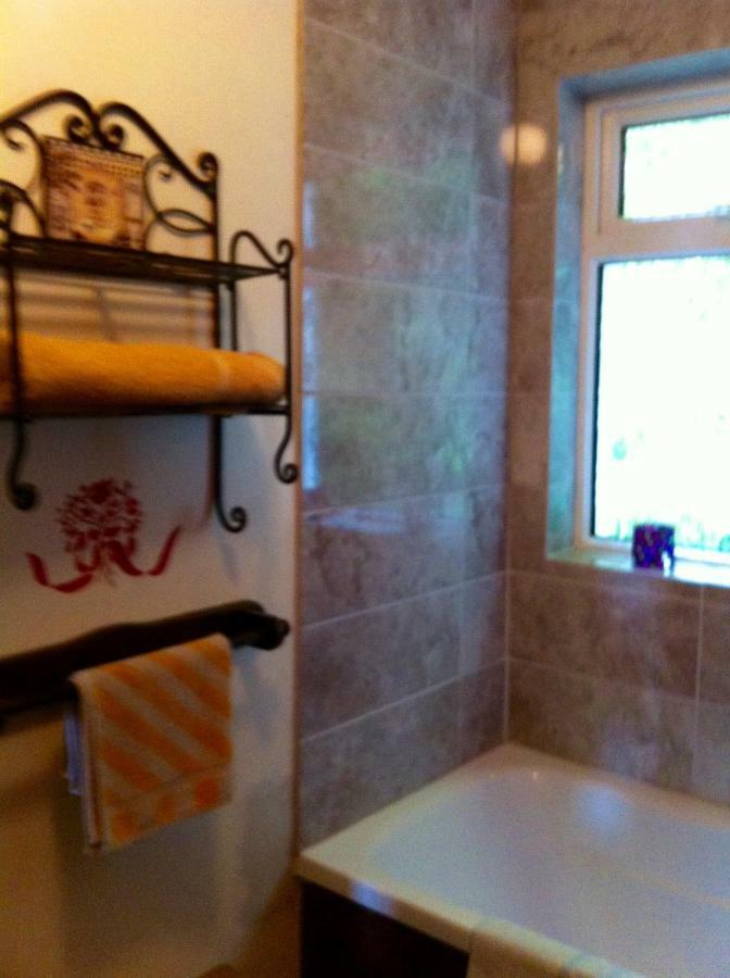 Five Saints Farmhouse B&B Pumpsaint Esterno foto